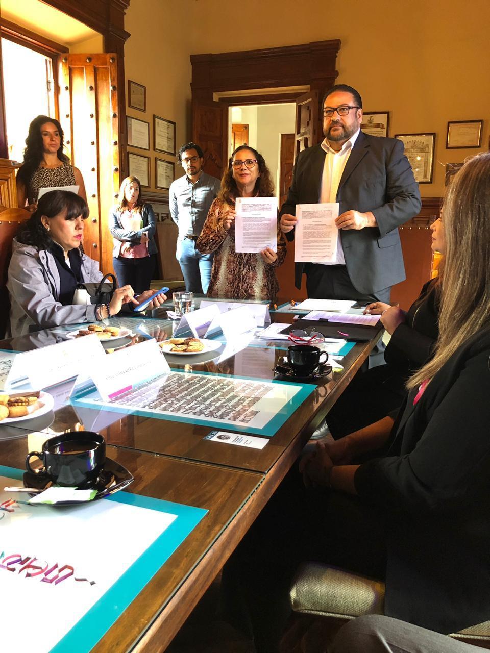 Protocolo de firma de Convenio Universidad Guadalajara y SOJ